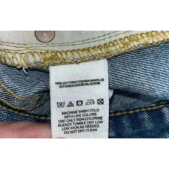 Free People Lacey Cutoff Daisy Wash Distressed Denim Shorts Size 26 Boho - Picture 5 of 9